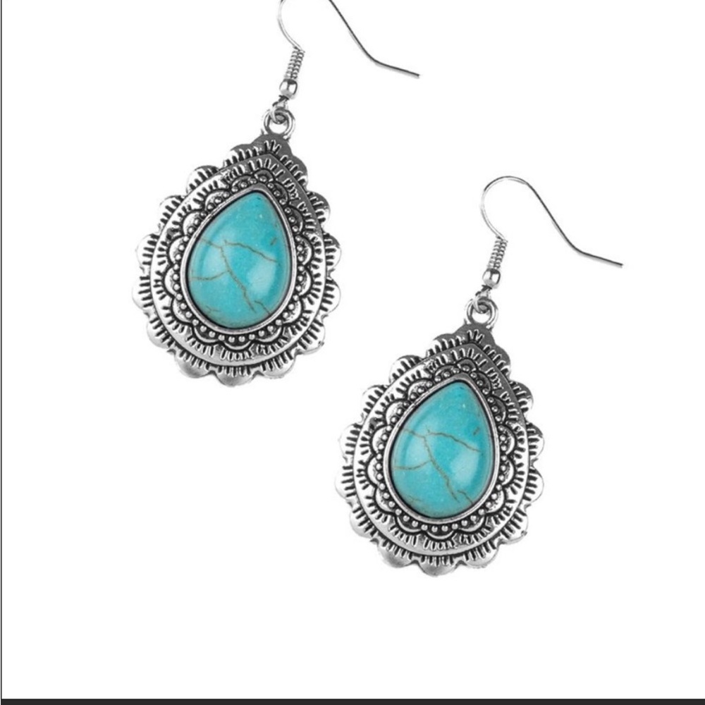 mountain mover blue earring